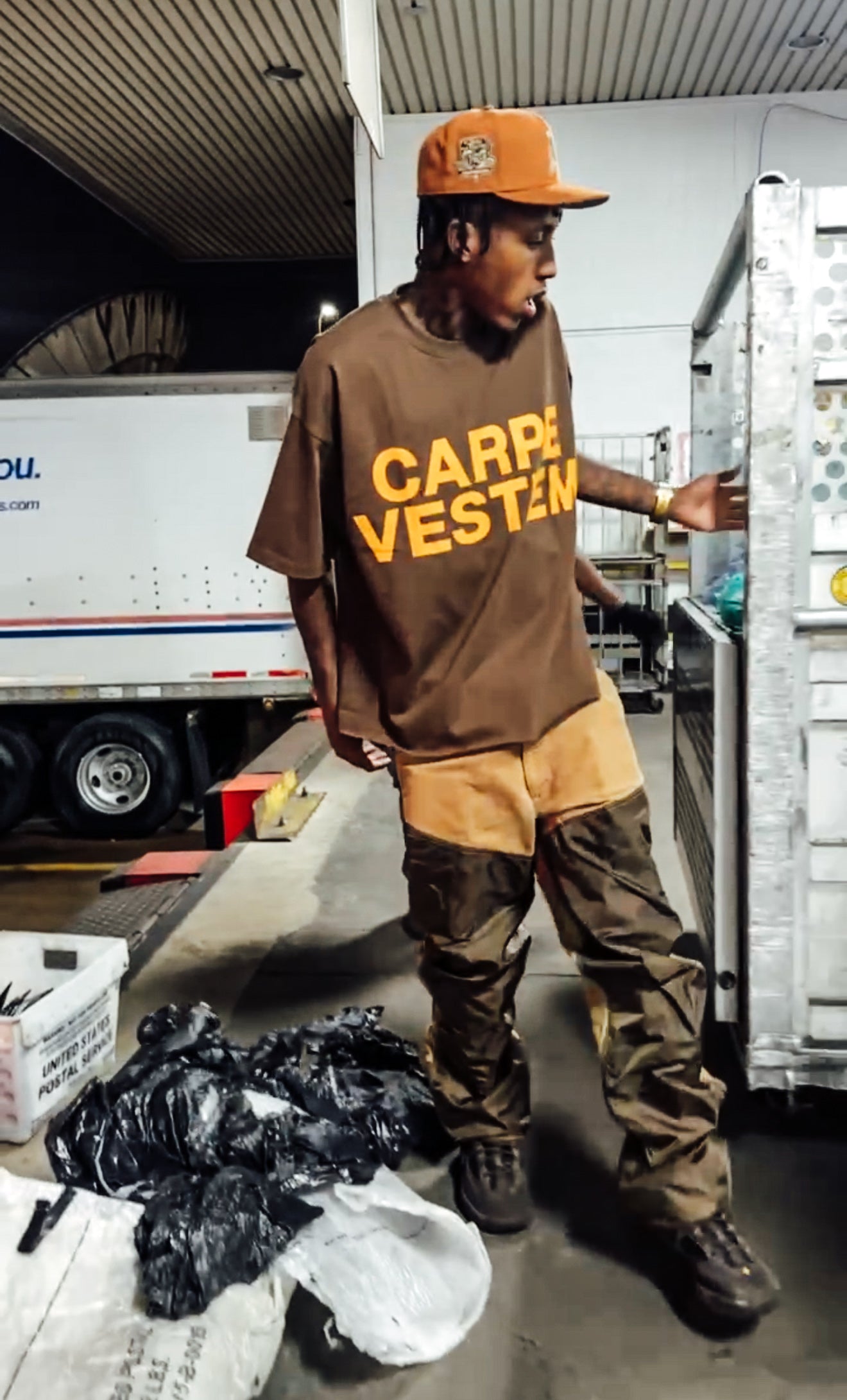 UPS "Mirror" Tee